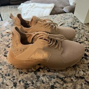Steve Madden sneakers